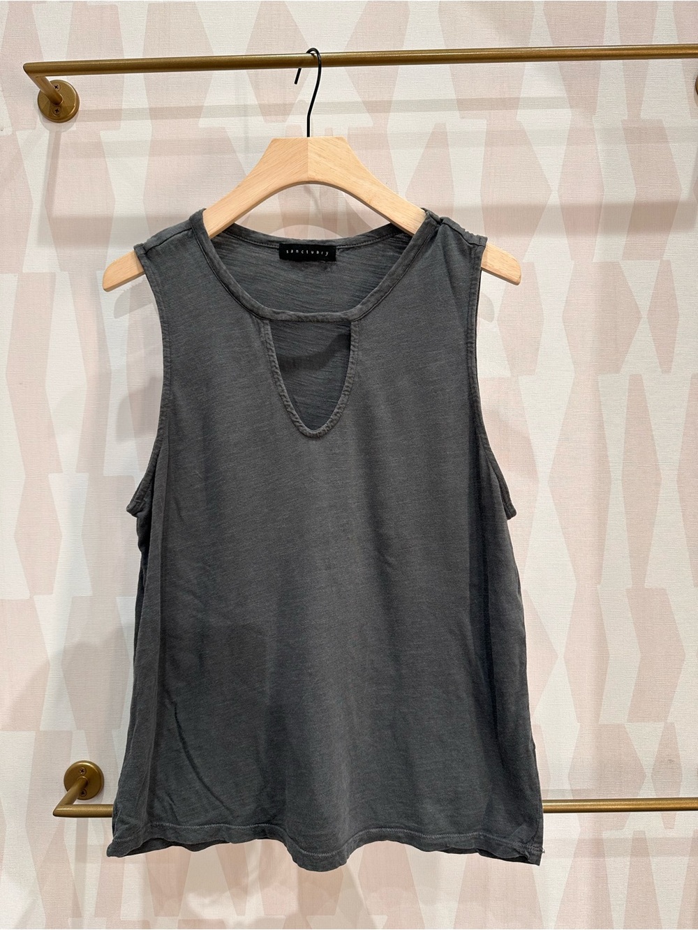 Sanctuary Charcoal Keyhole Sleeveless Tank